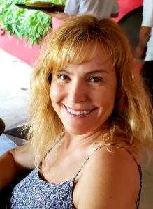 2019-04-06 09.47.50-1